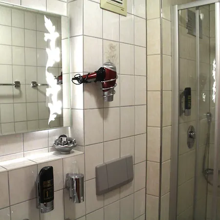 Engel 3*