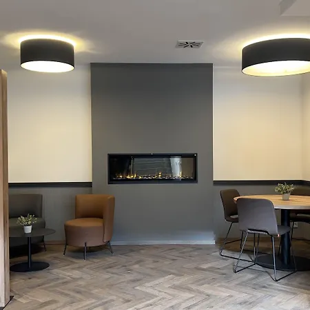 Engel Hotel 3*