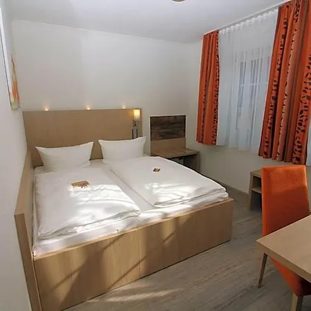 Engel Hotel