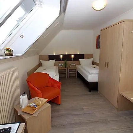 Engel 3*