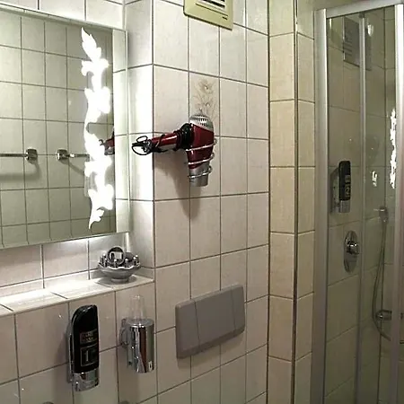 Engel Hotel 3*